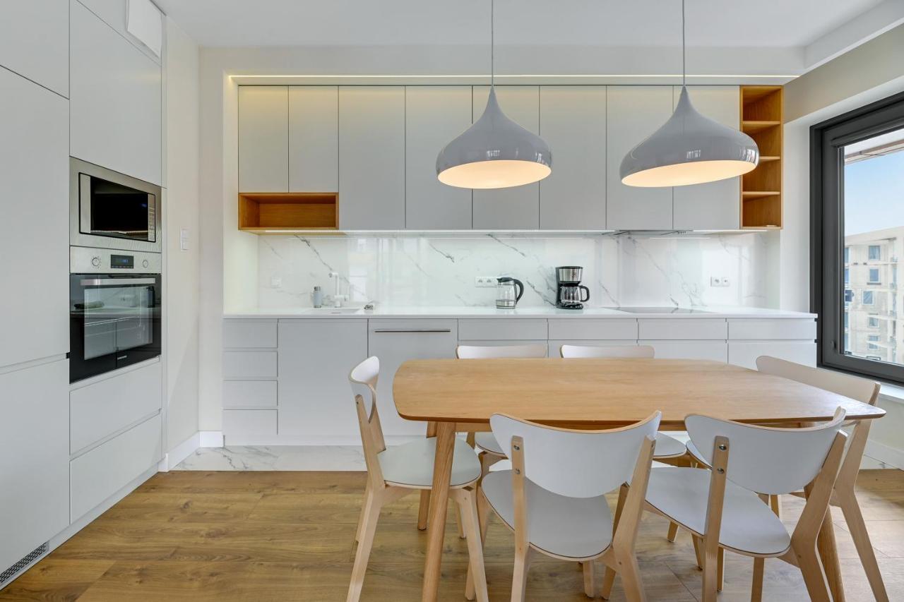 Premium Family & Business Old Town Riverside Apartment With Parking Гданьск Экстерьер фото